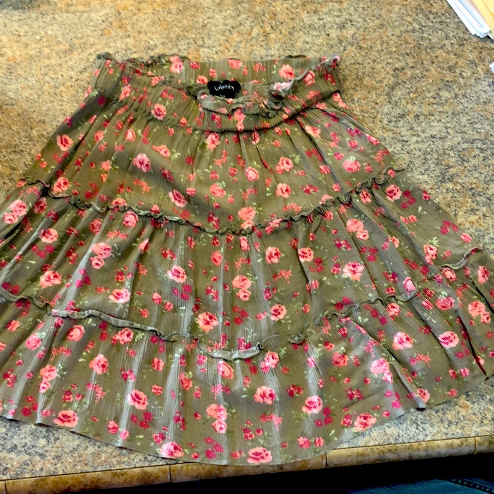 Justify skirt. Worn once. Women’s small/x-small.